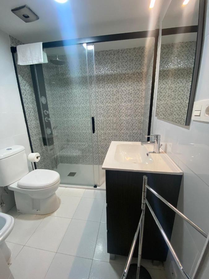 Playa 12 - El Lujo De Estar En 1ª Linea De Playa - Vut-4043-as Appartement Gijón